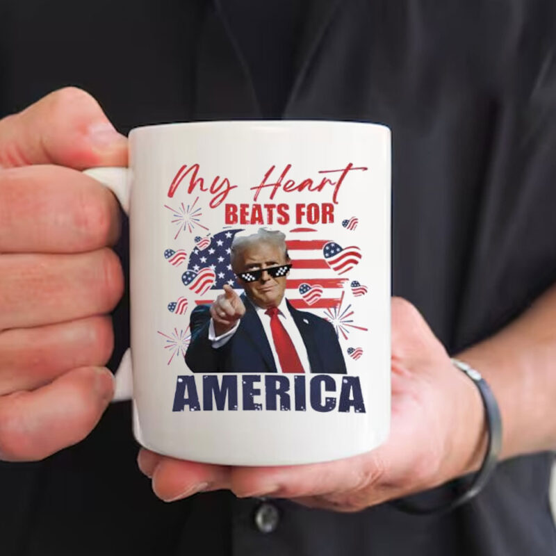 My Heart Beats For America Support Trump For President 2025 Mug