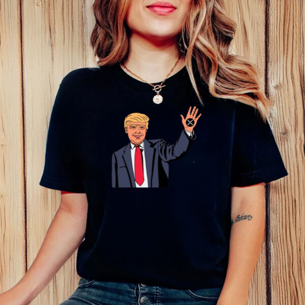 Zach Rectorb Wearing Trump Xrp T-Shirt